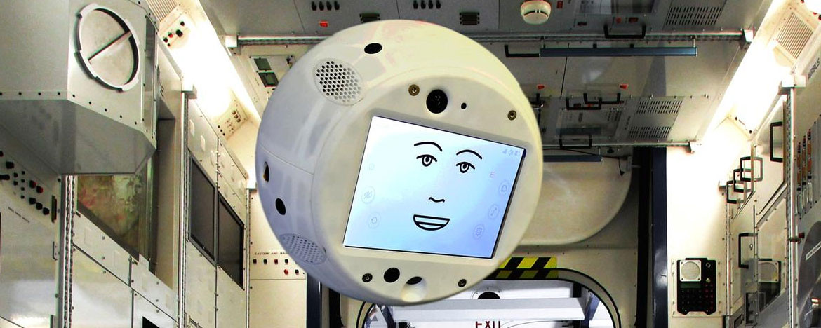 Uzaya robot gönderildi