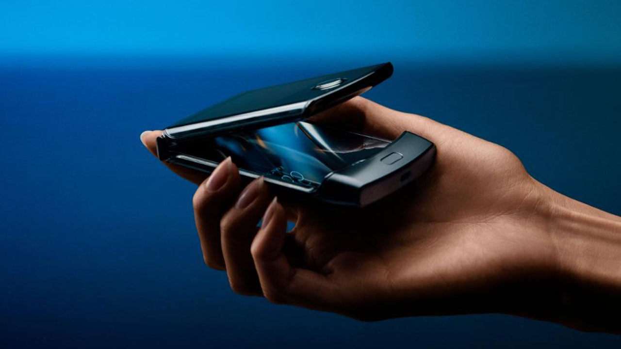 Motorola Razr 40 Ultra introduced! Flagship foldable phone - GEARRICE