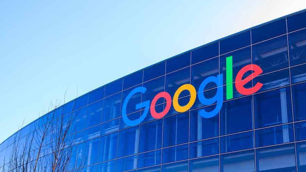 Google ana şirketi Alphabet ilk kez rekor seviyede gelir elde etti! İşte o rakam thumbnail