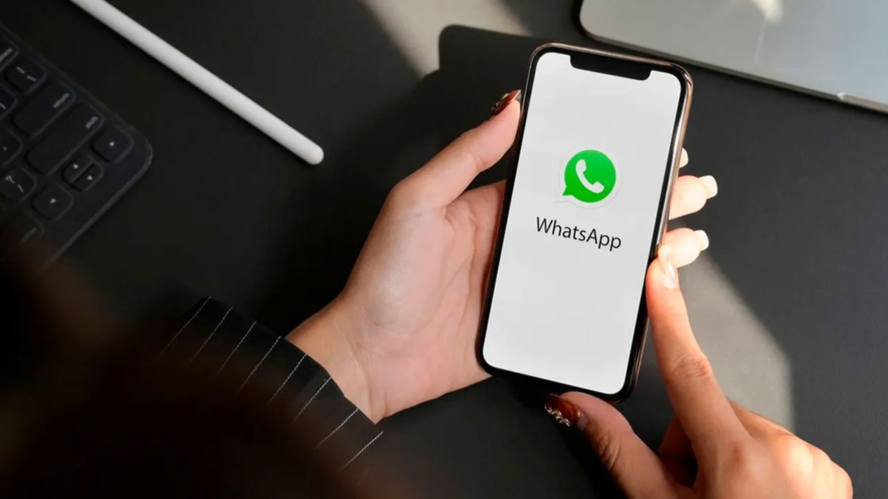 The era of taking screenshots on WhatsApp is over!