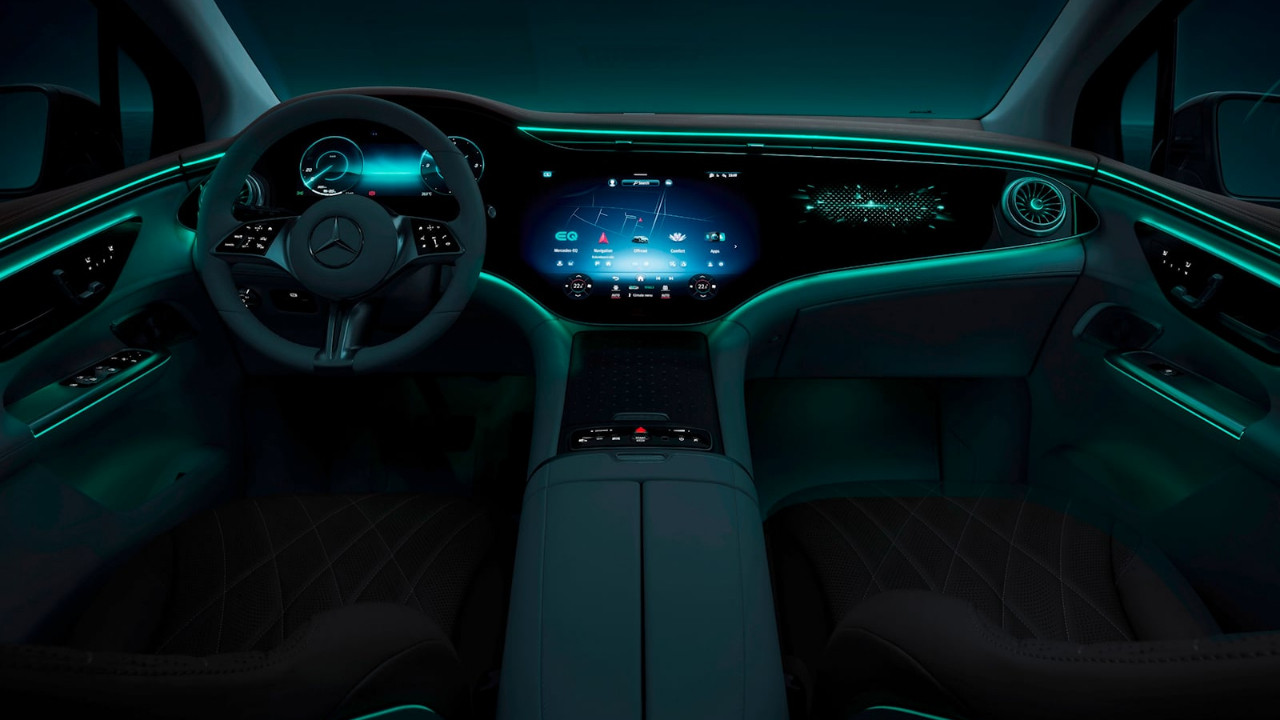 The interior technology of Mercedes’ electric EQE will surprise you!