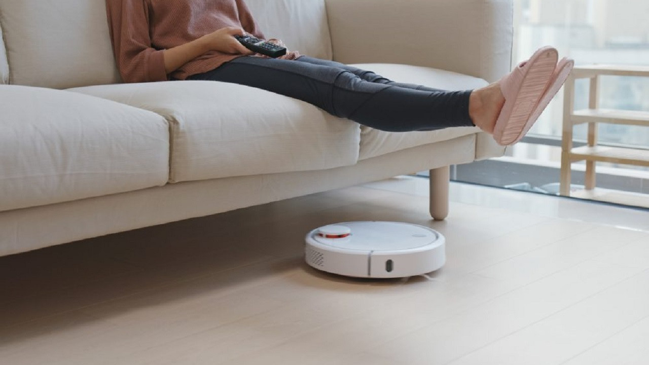 Smart robot vacuum cleaner price dropped to 330 TL!