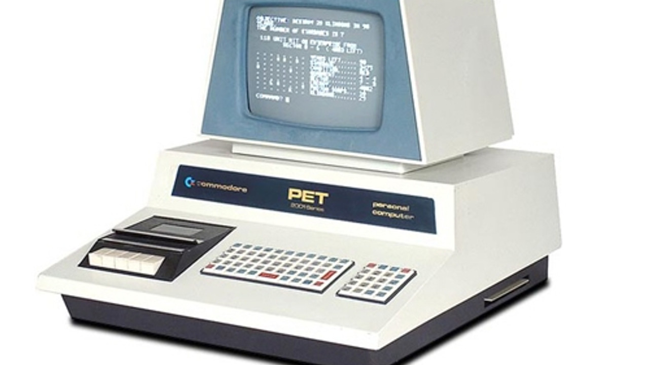 Компьютер pet. Commodore Pet 2001. Commodore Vic-20 с монитором. Компьютер Commodore Pet. Commodore Pet 700.