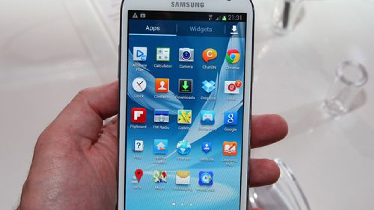 Телефоны нот 2. Самсунг галакси нот 2. Samsung Galaxy 7100 Note 2. Samsung Galaxy Note II gt-n7100 16gb. Gt n7100 LTE.