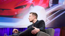 Elon Musk Tesla'dan istifa etti