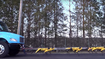 Boston Dynamics robotu Spot kamyon çekti! (video)