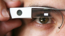 Google yeni akıllı gözlüğü için harekete geçti!