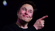 Elon Musk S3XY donu ile Clubhouse'a girdi!