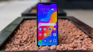 Honor Play yılbaşı indirimine girdi!