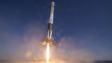 Japonya yapay meteor yağmuru uydusu fırlattı!
