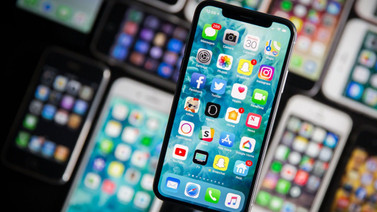 iPhone'larda OLED dönemi!