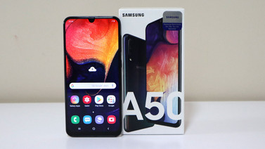 Samsung Galaxy A50 kutudan çıkıyor (video)
