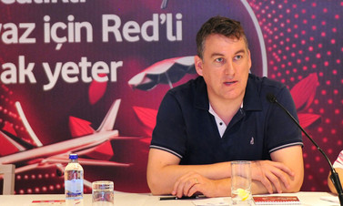 Cem Kıvırcık yazdı: Türkçe konuşan bir Vodafone CEO’su…