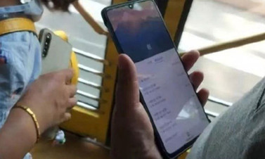 Huawei Mate 20X çalışırken görüntülendi