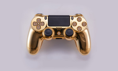 Zenginler için 14 bin dolarlık DualShock 4!