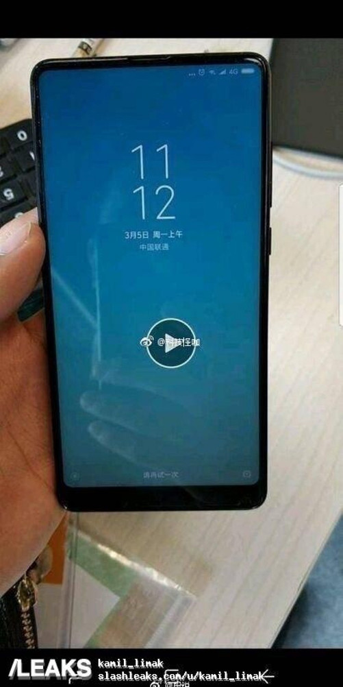 Xiaomi Mi MIX 2S'in arka ve ön tasarımı sızdırıldı - Resim : 1