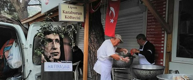 İzmir'de Stephen Hawking için lokma döktüler! - Resim : 1