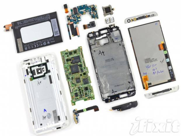 HTC One'yi tamir etmek tam bir işkence! - Resim: 1