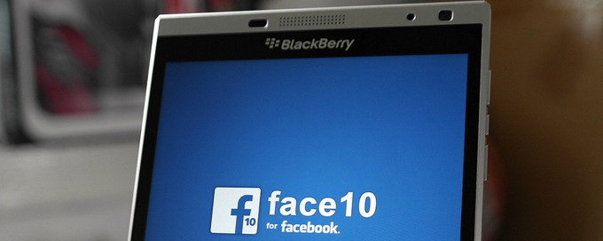 BlackBerry ve Facebook arasında mücadele başladı! - Resim : 1