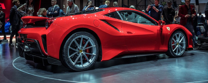 Ferrari'den Porsche'ye jet yanıt: 488 Pista! - Resim : 1