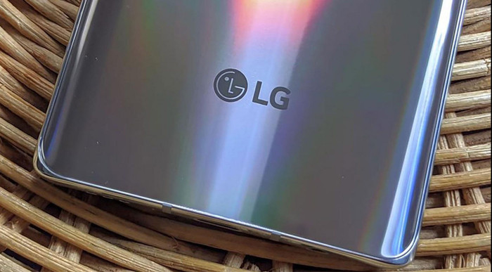 LG giderayak telefon satışında rekor kırdı - Resim : 1