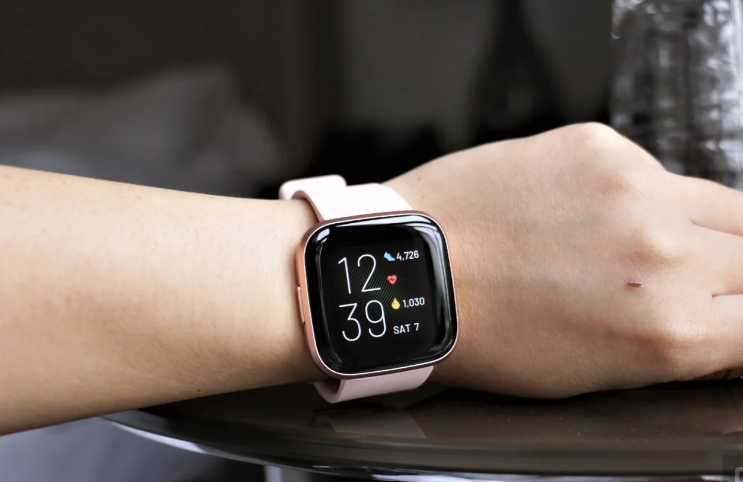 2022'nin en iyi akıllı saatleri: Apple Watch tek seçenek değil! - Resim: 1