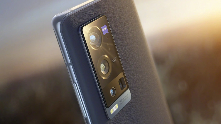 Vivo X70 beş eksenli kartal göz! - Resim : 1