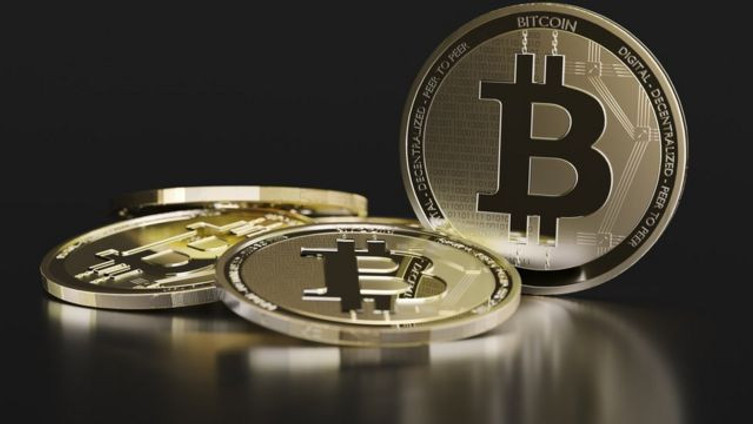 Ekonomist Peter Schiff, Bitcoin yatırımcılarını satış yapmaya çağırıyor! Peki neden? - Resim : 1