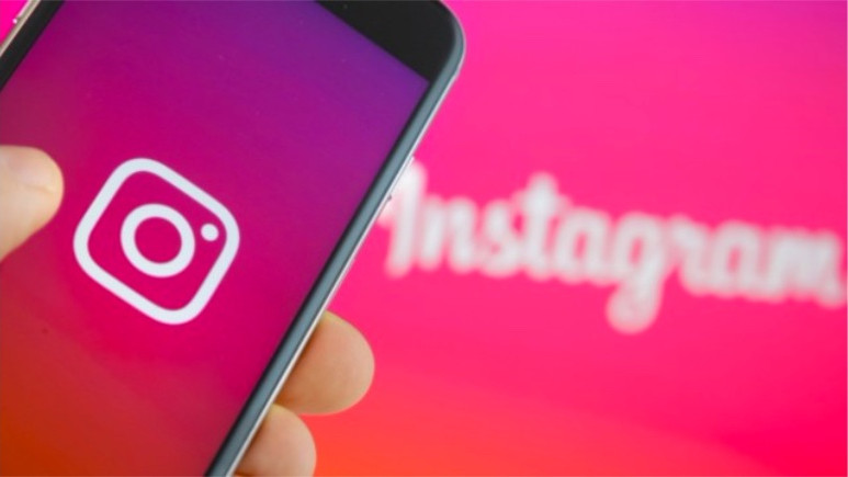 Instagram Hikayelerine yazı modu ekleniyor!