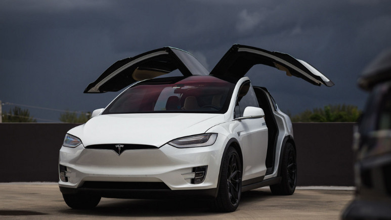 Tesla, Norveç'te en çok satış yapan marka oldu