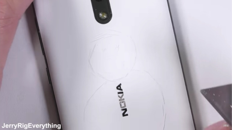 Nokia 2 işkence testinde!