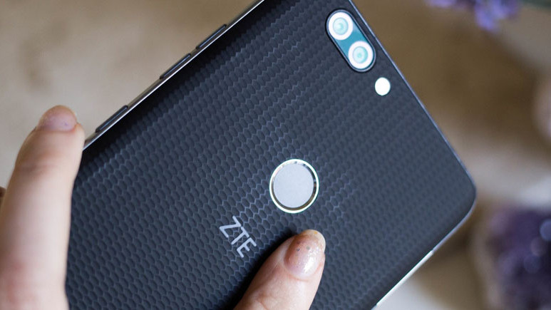 ZTE Axon 9'un görüntüsü ve özellikleri sızdırıldı