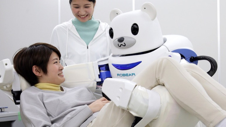Japonya'da bir hastenede geceleri robotlar çalışacak!