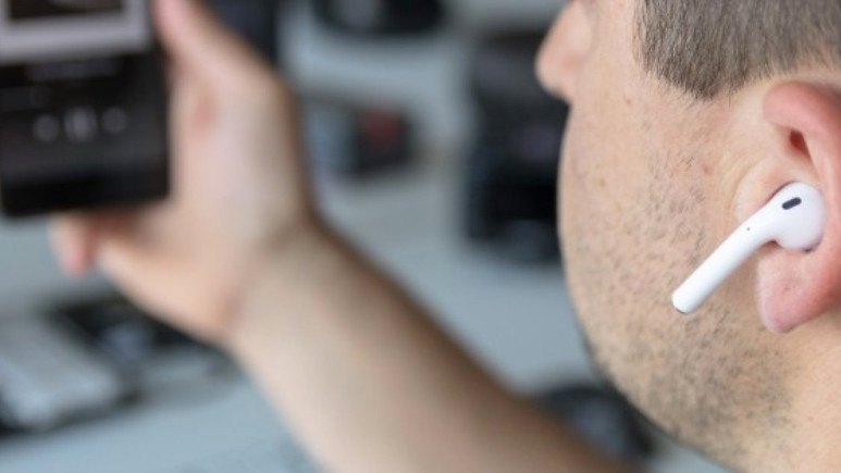AirPods'u Android'de kullanmanın en kolay yolu!