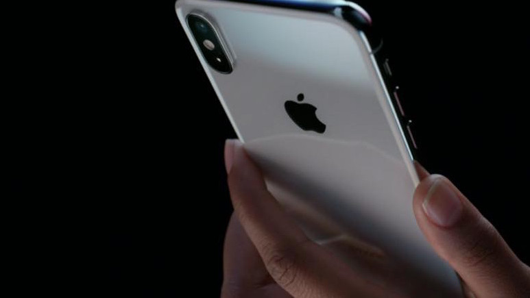 Apple, Touch ID'nin fişini çekiyor!