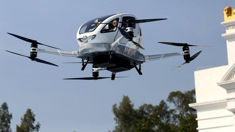 Porsche, sınırlarını aştı ve yolcu taşıyan Drone üretme kararı aldı!
