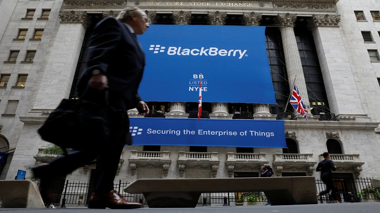 BlackBerry ve Facebook arasında mücadele başladı!