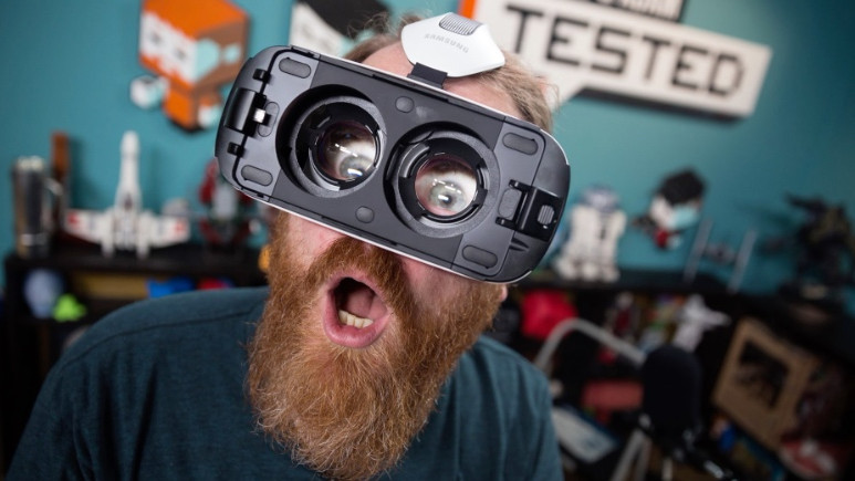 Google'dan yüksek çözünürlüklü VR AMOLED ekran!