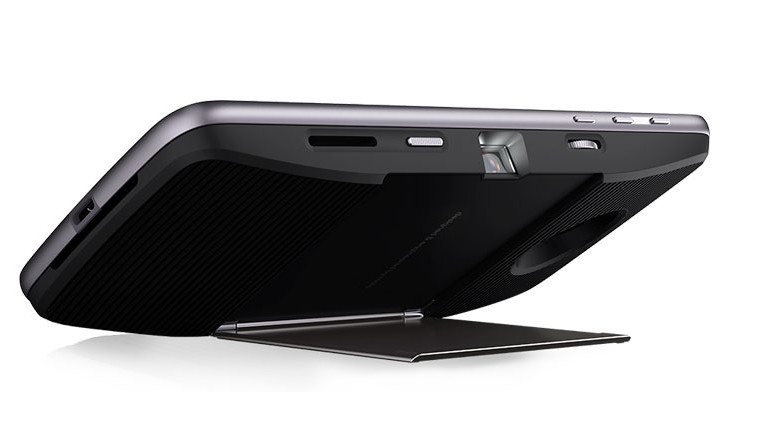 Moto Insta-Share Projector incelemesi