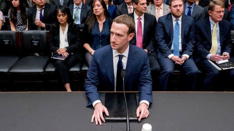 Facebook'a ikinci darbe geldi!