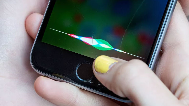 Siri annenize küfür edebilir