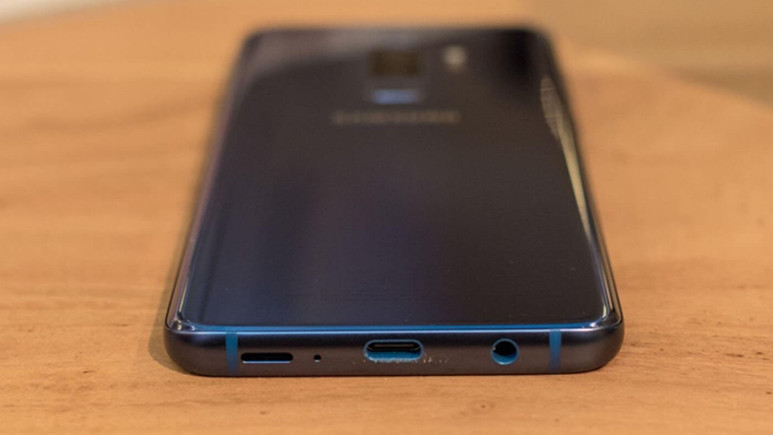 Samsung Galaxy A6 ve A6+ tanıtıldı!