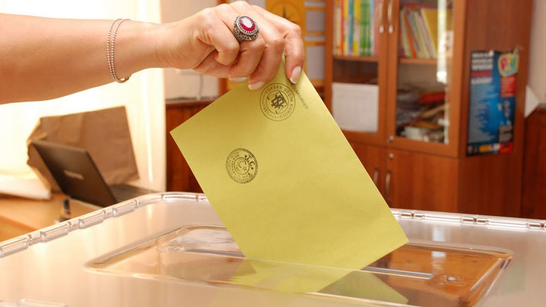 Cepten seçmen sorgulama hizmeti başladı