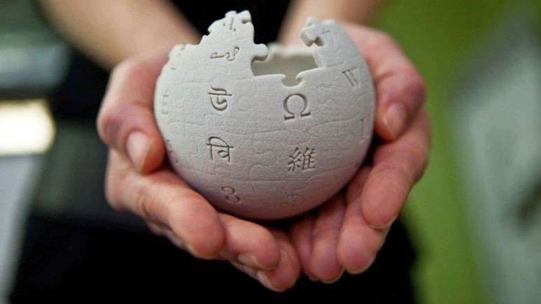 Bakan Arslan'dan yeni Wikipedia açıklaması geldi!