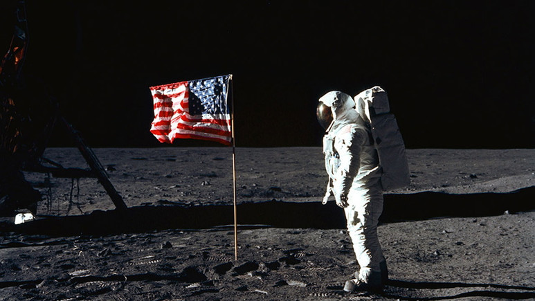 NASA Ay'a yeniden insanlı uzay aracı gönderecek
