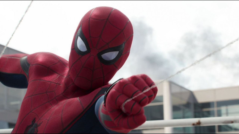 Spider-Man filminden çıkartılan Batman göndermesi!