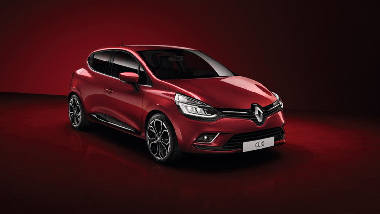 Renault yılın ilk yarısını lider tamamladı!