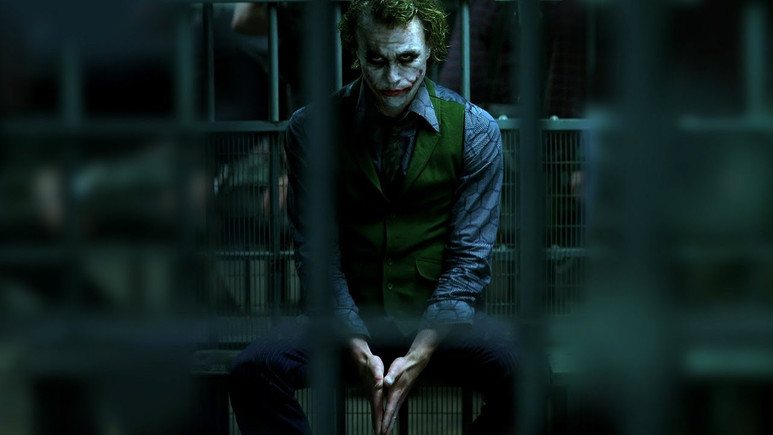 Dark Knight geri dönüyor!