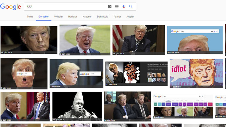 Google Görseller'e Idiot (Aptal) yazınca Trump çıkıyor