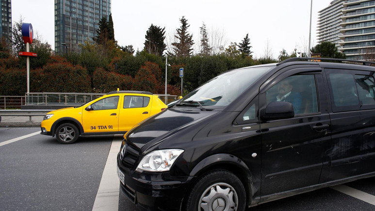 UBER'e karşı taksici saldırıları devam ediyor!